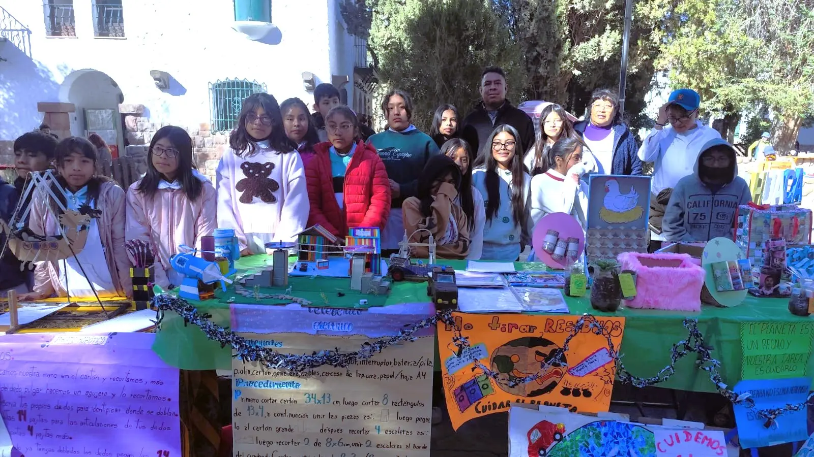 Transformar el descarte en juego: la Escuela 442 y su compromiso ambiental