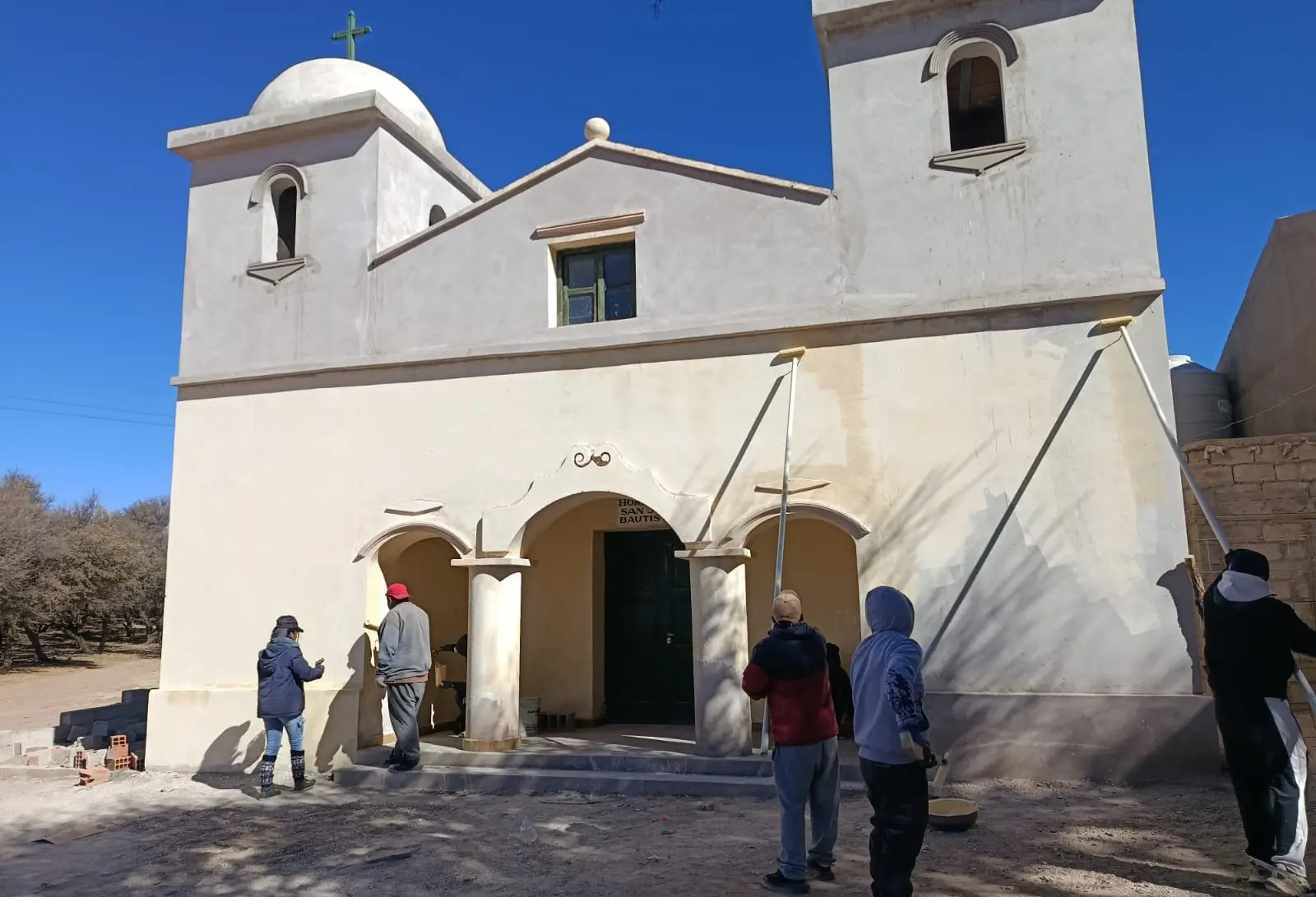 La JP realizó tareas solidarias en Hornaditas y avanza con operativos de limpieza en Humahuaca