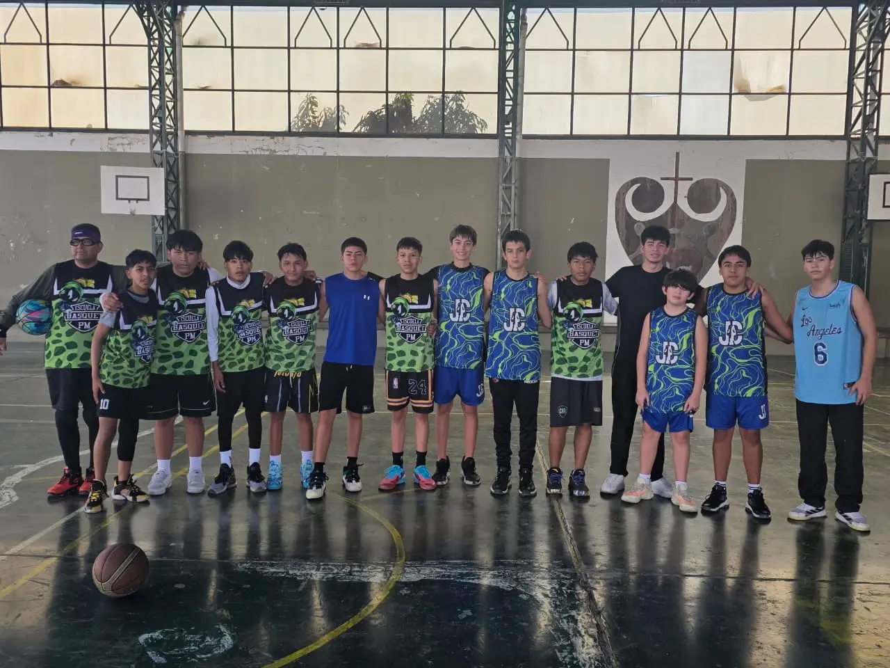 Escuela de Básquet PM vivió una experiencia inolvidable en Salta Capital